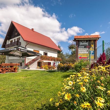 Hotel Plitvice House Milan Jezerce Exterior foto