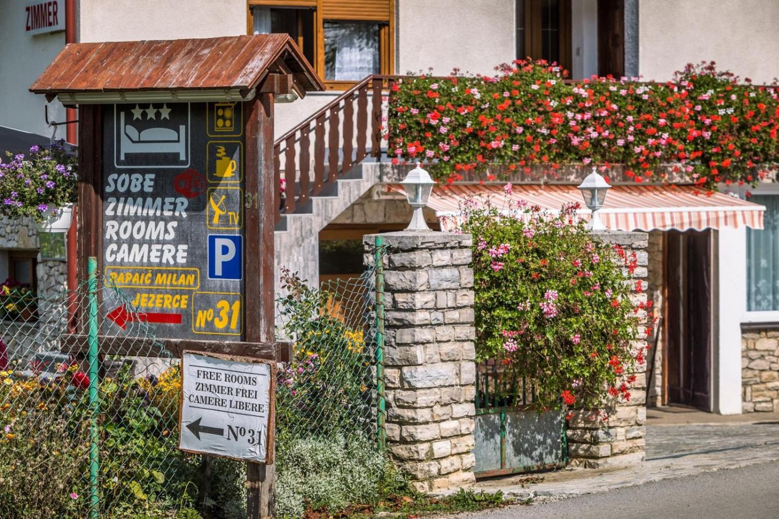 Hotel Plitvice House Milan Jezerce Exterior foto