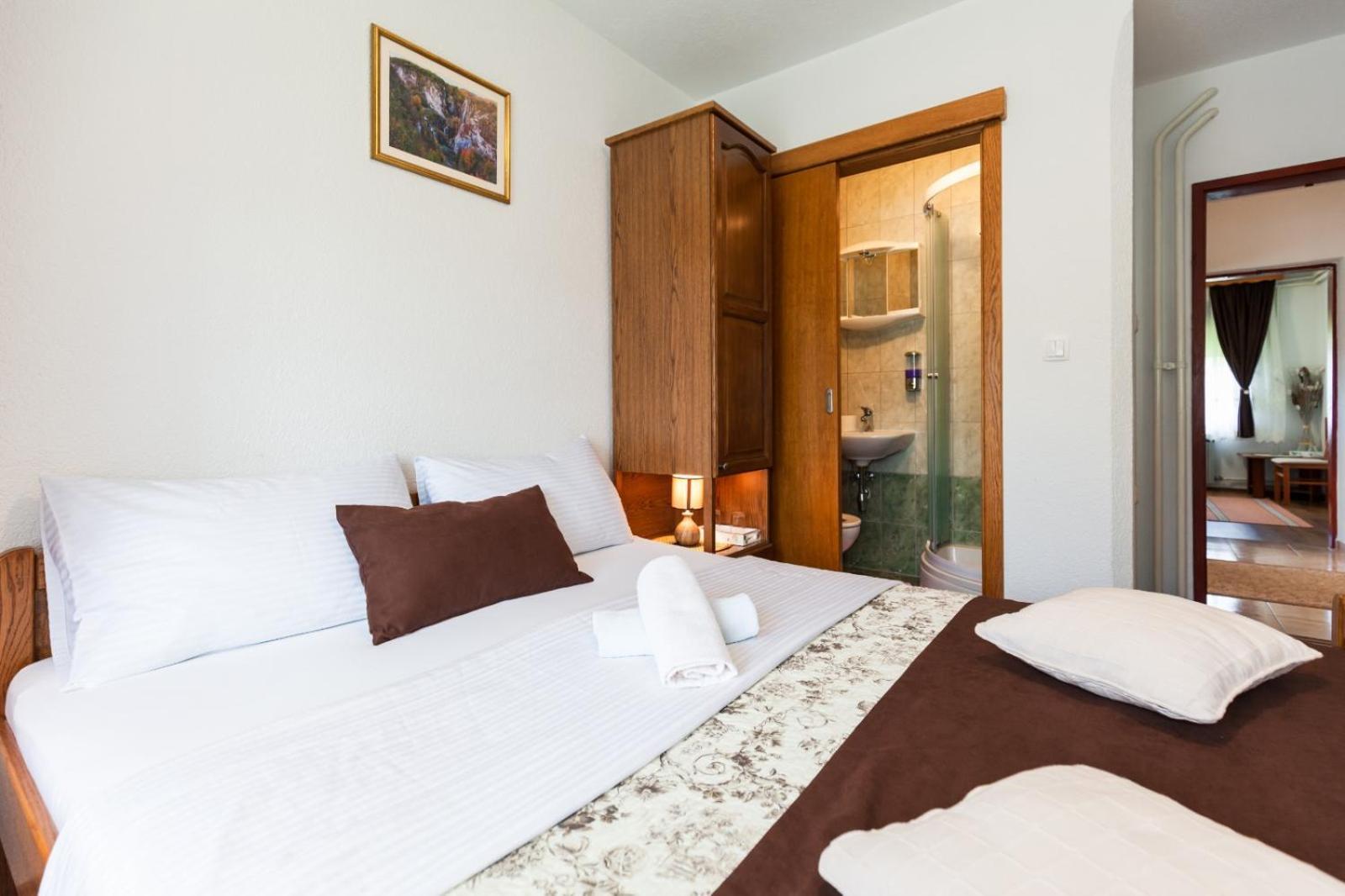 Hotel Plitvice House Milan Jezerce Exterior foto