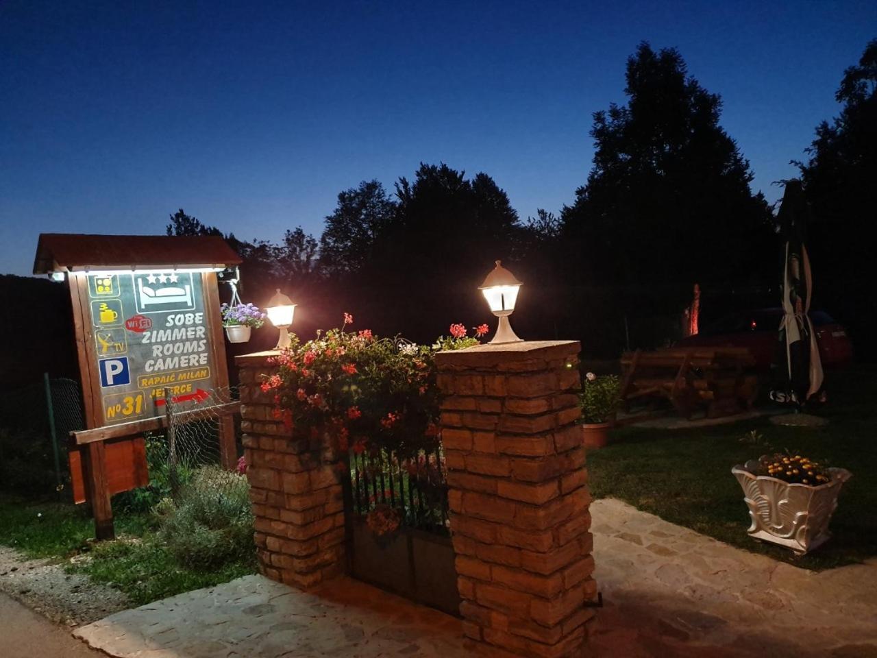Hotel Plitvice House Milan Jezerce Exterior foto