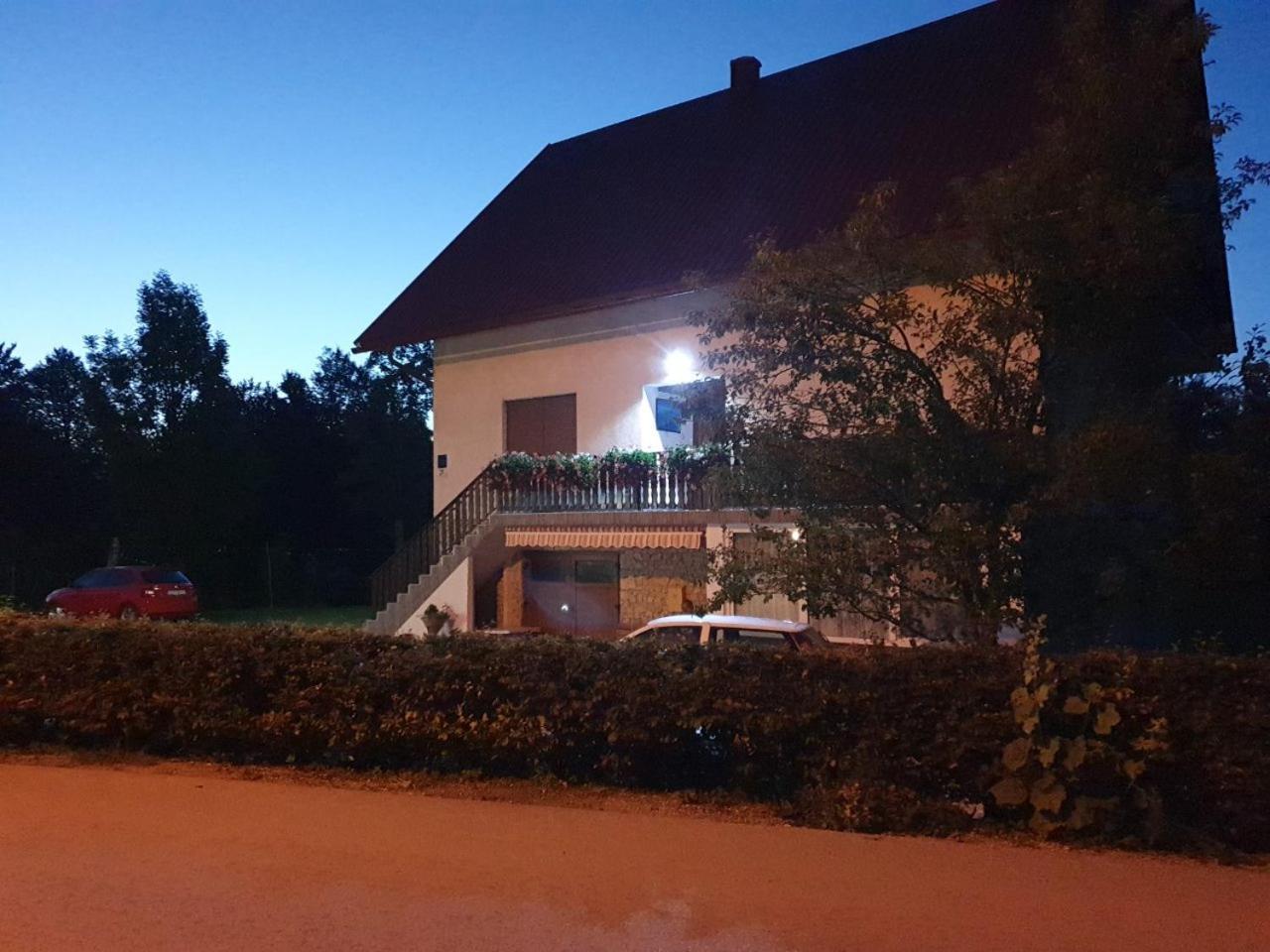 Hotel Plitvice House Milan Jezerce Exterior foto