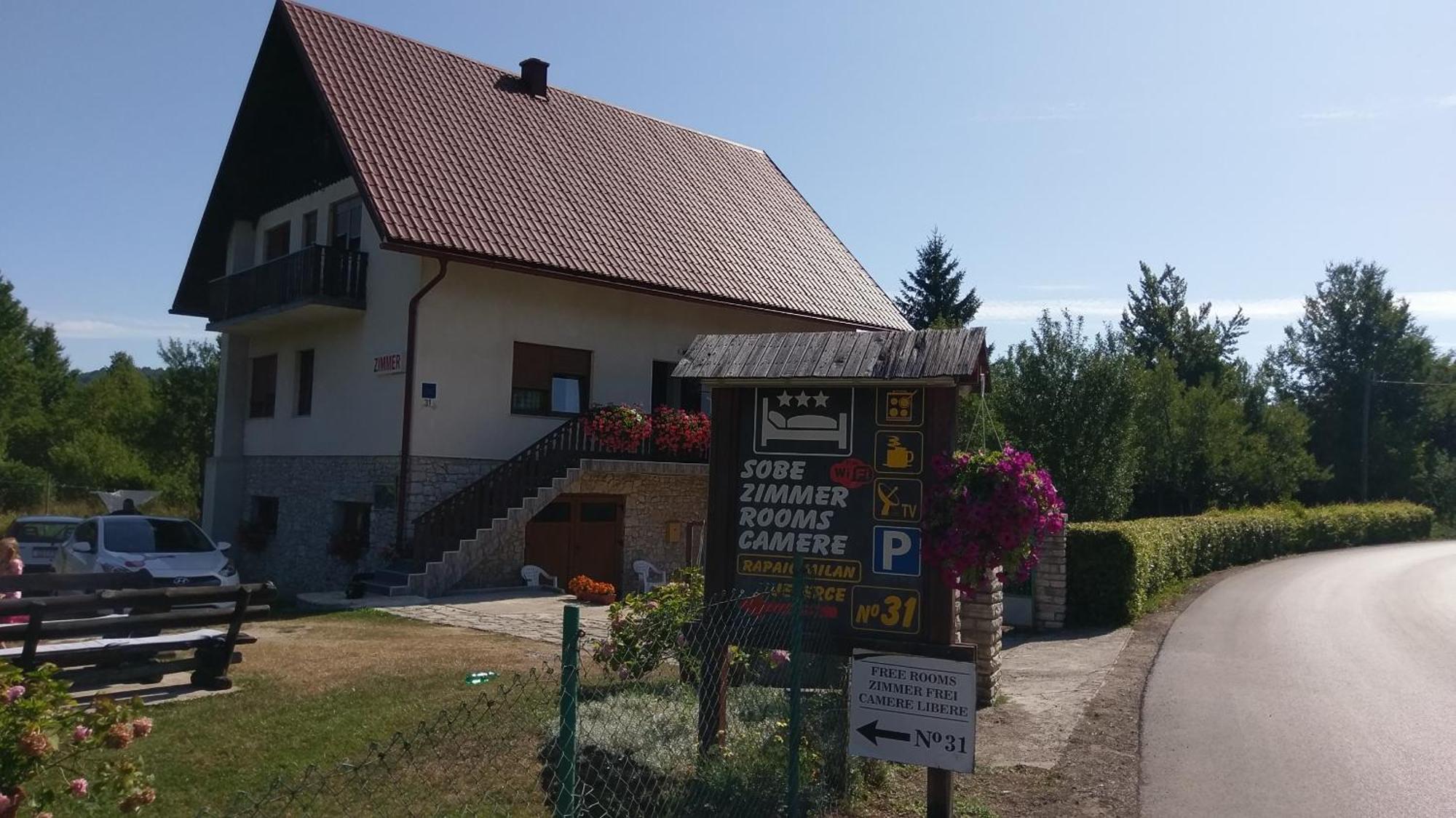 Hotel Plitvice House Milan Jezerce Exterior foto
